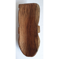 Afrikaans lichtbruin met zwart houten masker